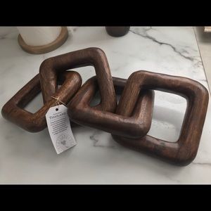 Wooden chain link
